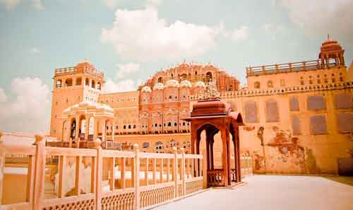 local jaipur sightseeing from jaipur railway station or airport or hotel	
